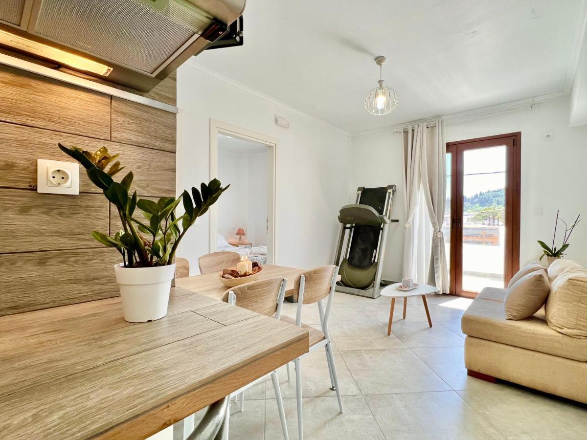 Beach Villa Verano With Private Pool By Dadovillas 斯达林 外观 照片