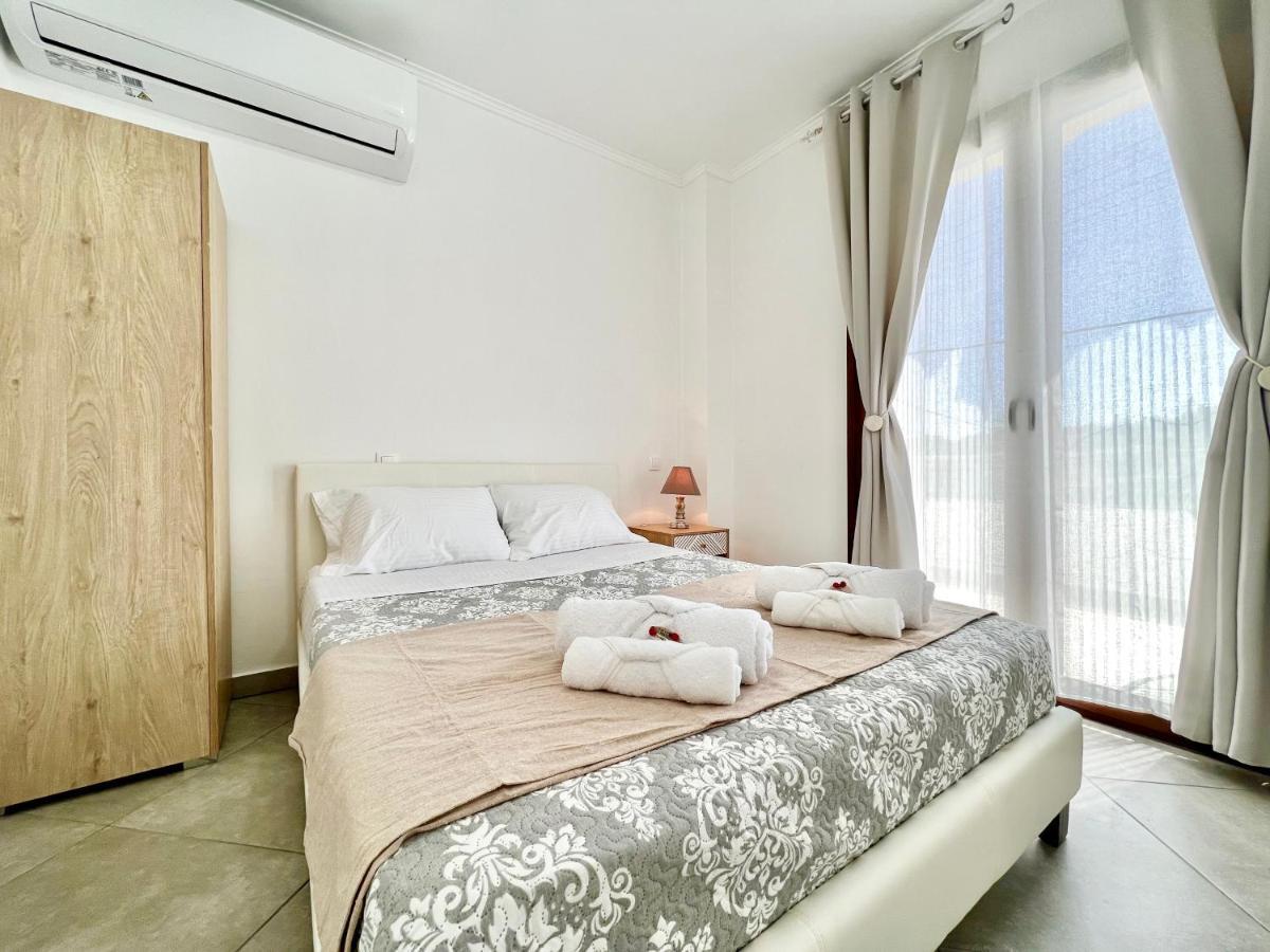 Beach Villa Verano With Private Pool By Dadovillas 斯达林 外观 照片