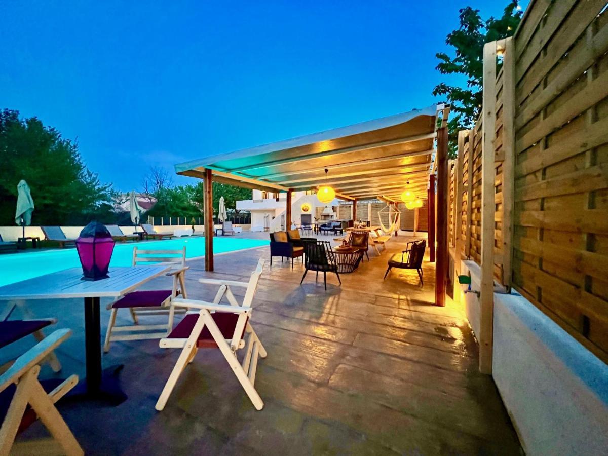 Beach Villa Verano With Private Pool By Dadovillas 斯达林 外观 照片