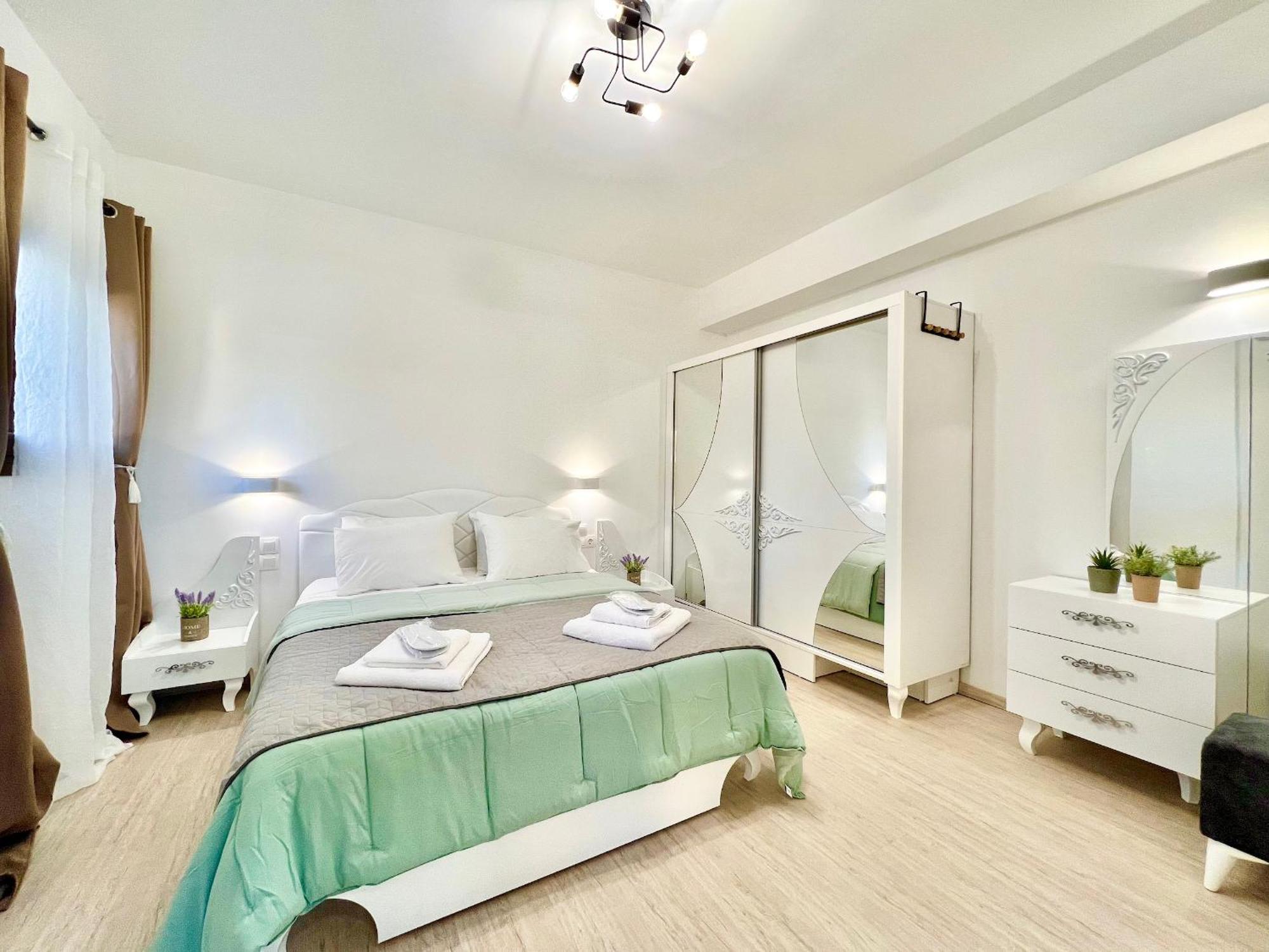 Beach Villa Verano With Private Pool By Dadovillas 斯达林 外观 照片